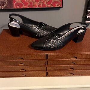 Easy Street Elegant Black Slingback Heels NWOT Size 9M